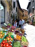 Fruit & Vegetables Shop in Tuscany